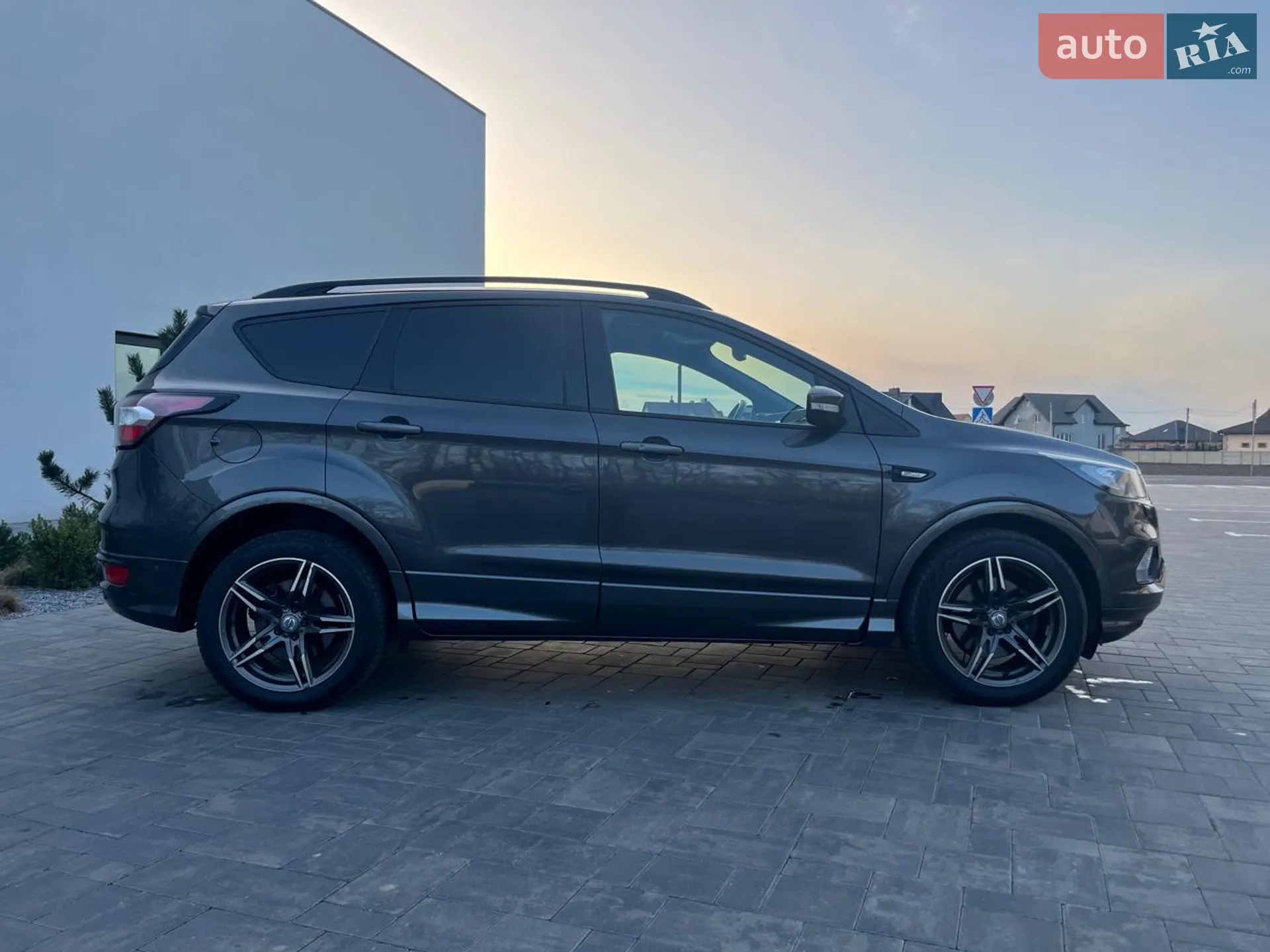 2018 Ford Kuga - мініатюра 12