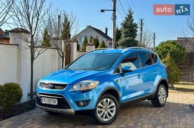Внедорожник / Кроссовер Ford Kuga 2010 в Виннице