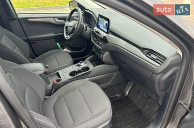 Внедорожник / Кроссовер Ford Kuga 2023 в Николаеве