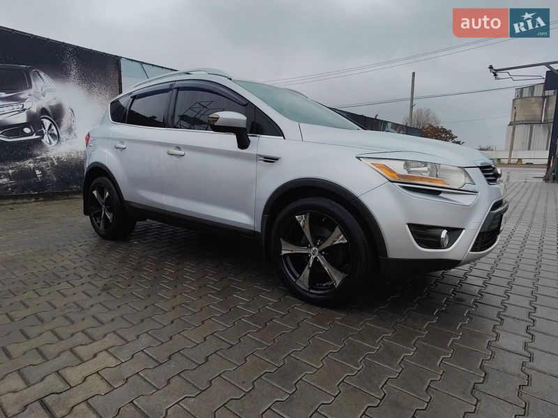 Ford Kuga 2011