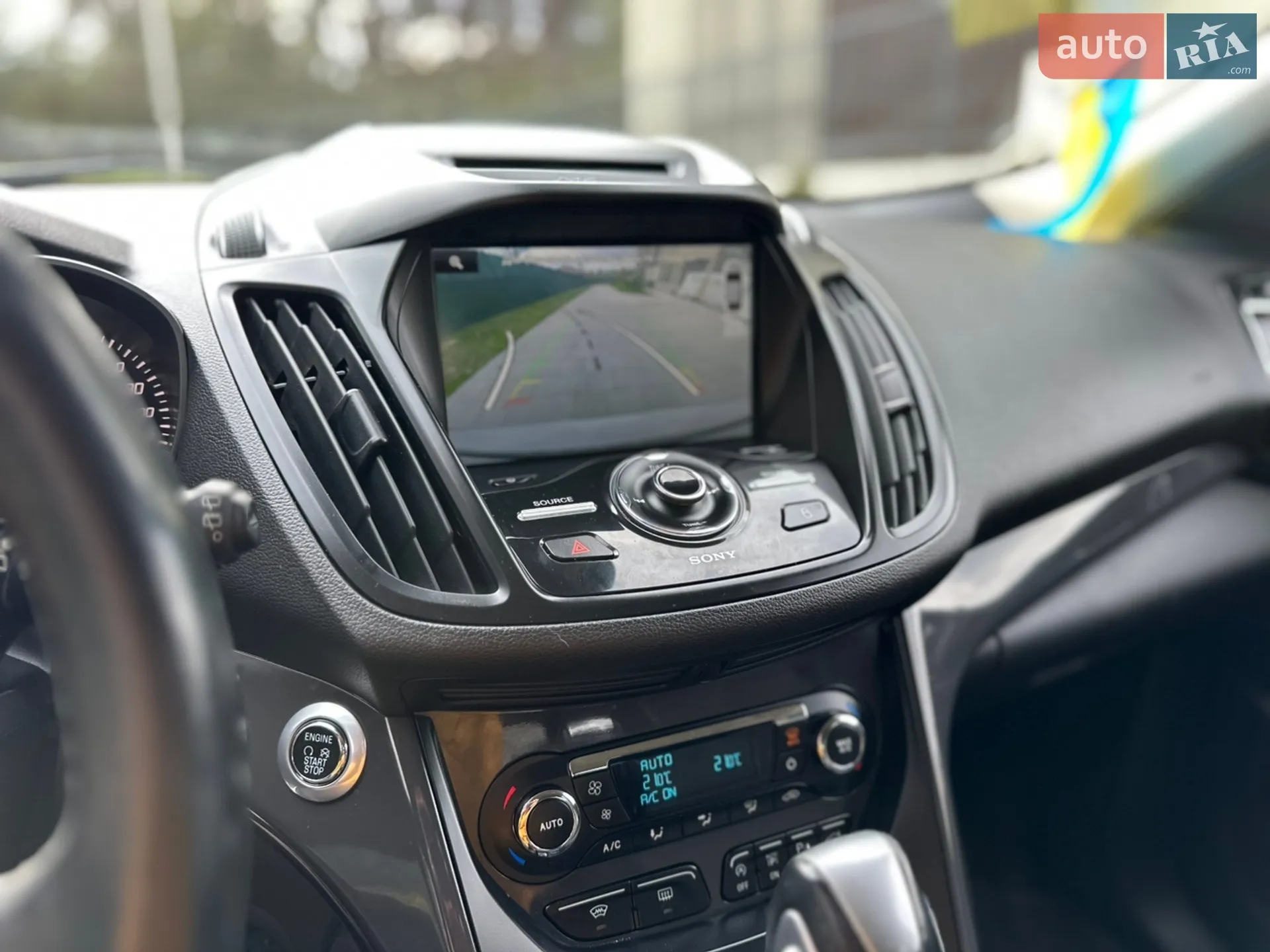 2015 Ford Kuga - мініатюра 17