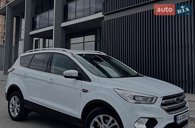Внедорожник / Кроссовер Ford Kuga 2019 в Черкассах