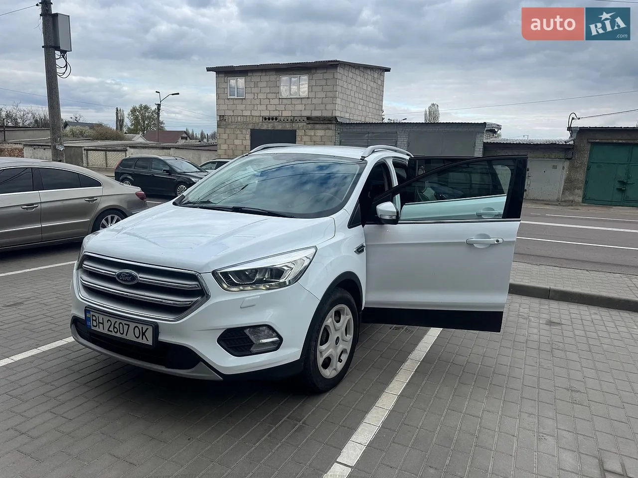 2019 Ford Kuga - мініатюра 17