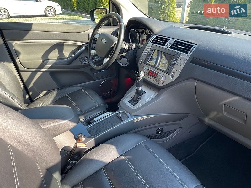 Внедорожник / Кроссовер Ford Kuga 2012 в Харькове