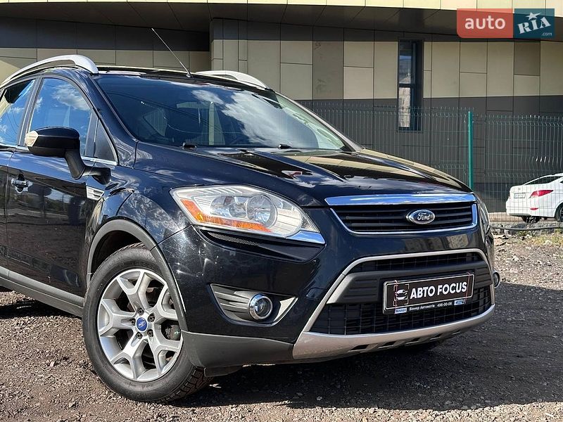 Позашляховик / Кросовер Ford Kuga 2010 в Києві