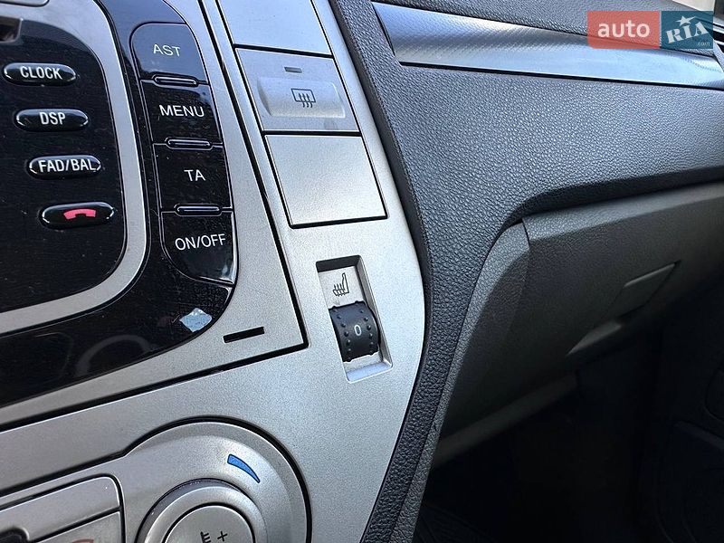 Позашляховик / Кросовер Ford Kuga 2010 в Києві