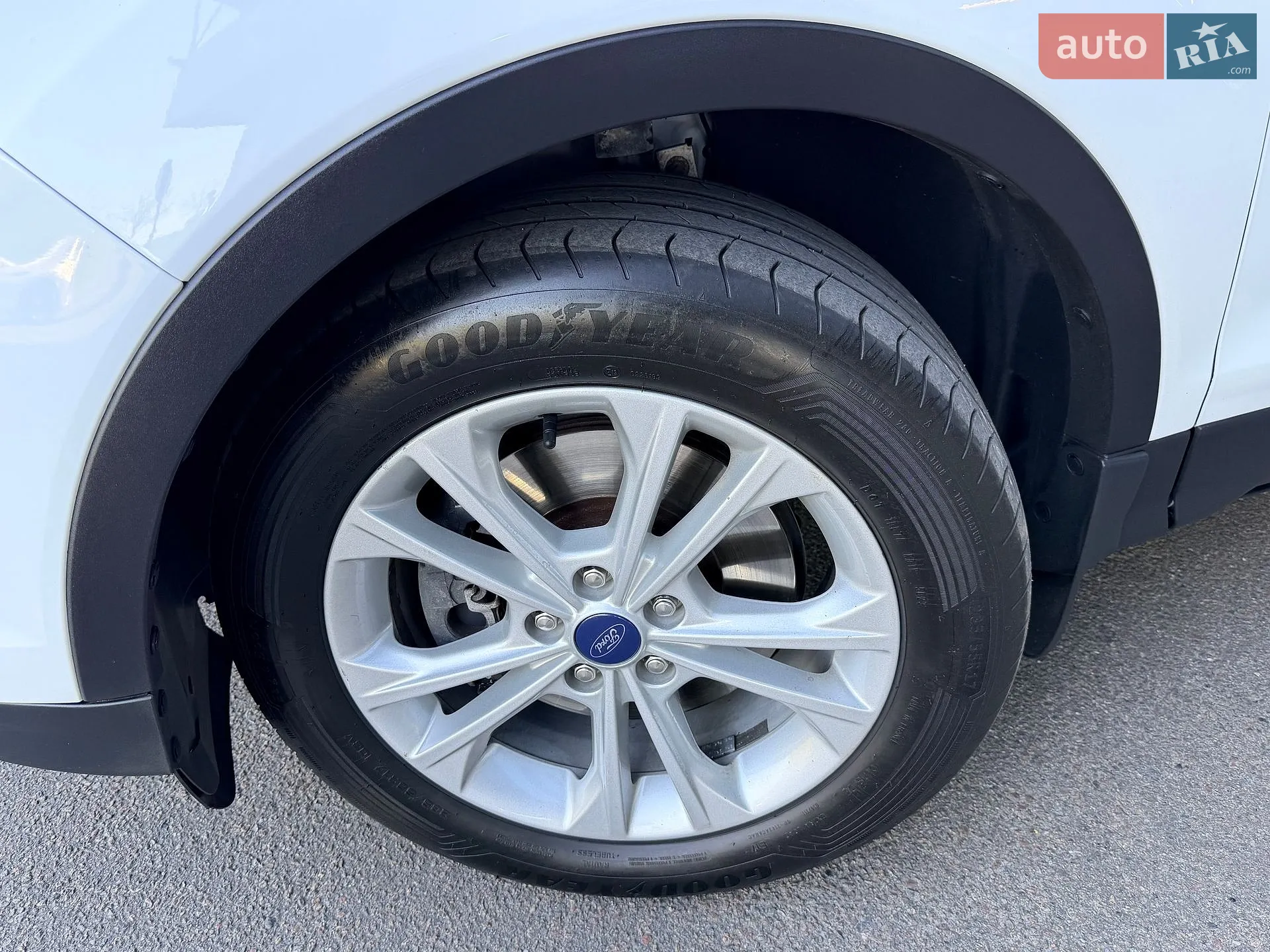 2019 Ford Kuga - мініатюра 10
