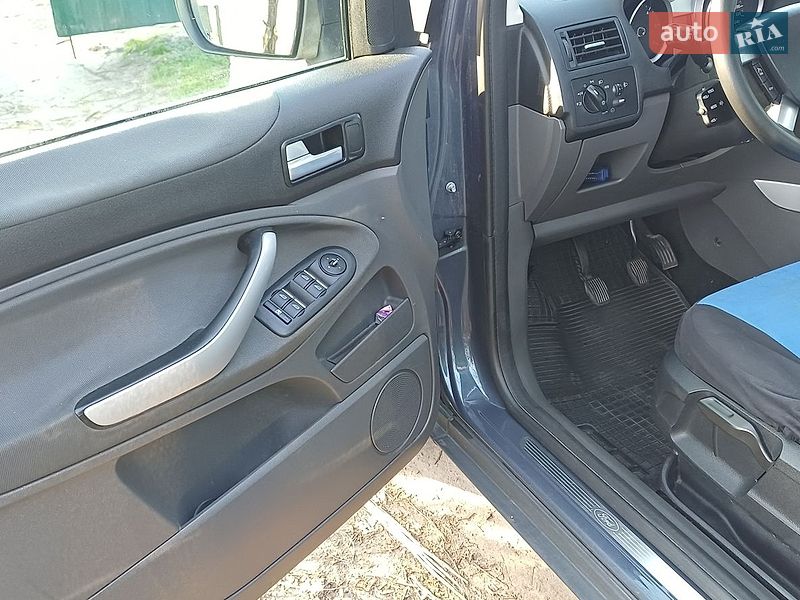 Внедорожник / Кроссовер Ford Kuga 2011 в Киеве