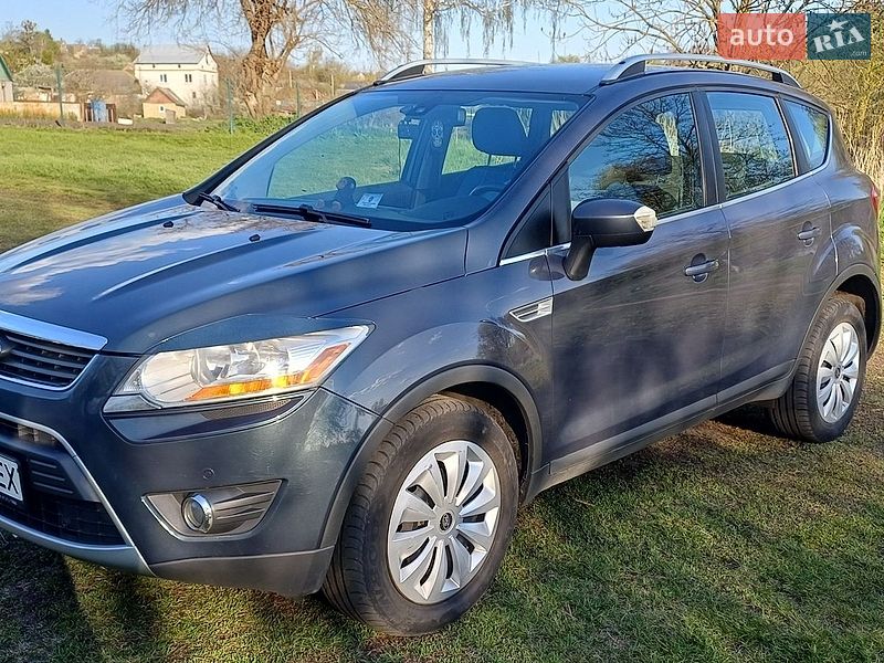 Внедорожник / Кроссовер Ford Kuga 2011 в Киеве