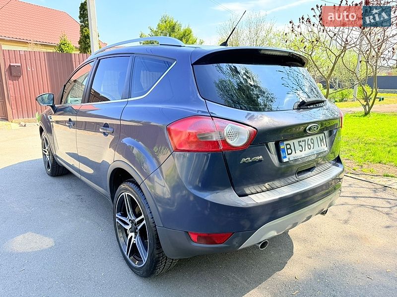 Внедорожник / Кроссовер Ford Kuga 2011 в Харькове