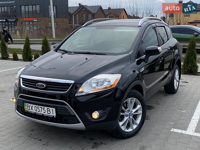 Внедорожник / Кроссовер Ford Kuga 2012 в Виннице