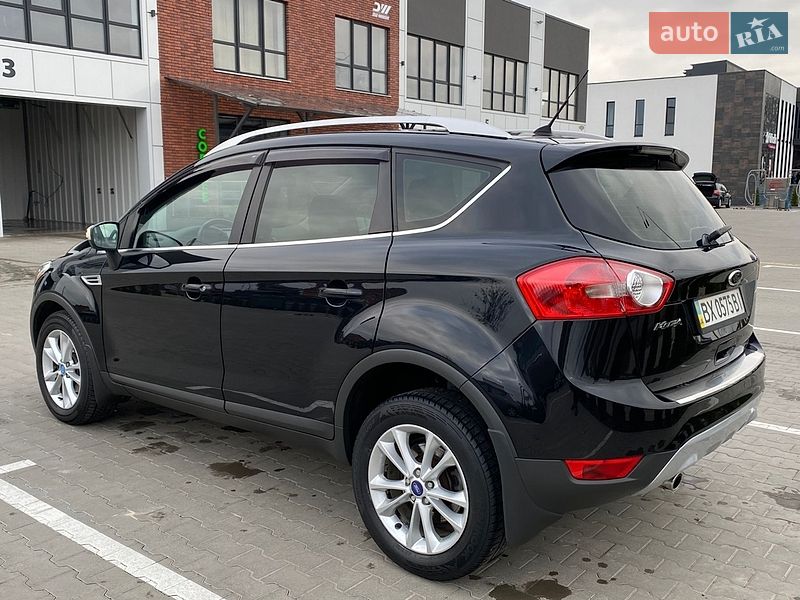 Внедорожник / Кроссовер Ford Kuga 2012 в Виннице