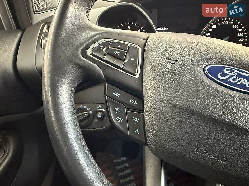 Внедорожник / Кроссовер Ford Kuga 2019 в Киеве