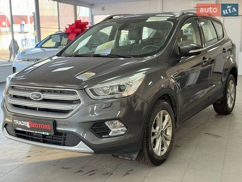 Внедорожник / Кроссовер Ford Kuga 2019 в Киеве