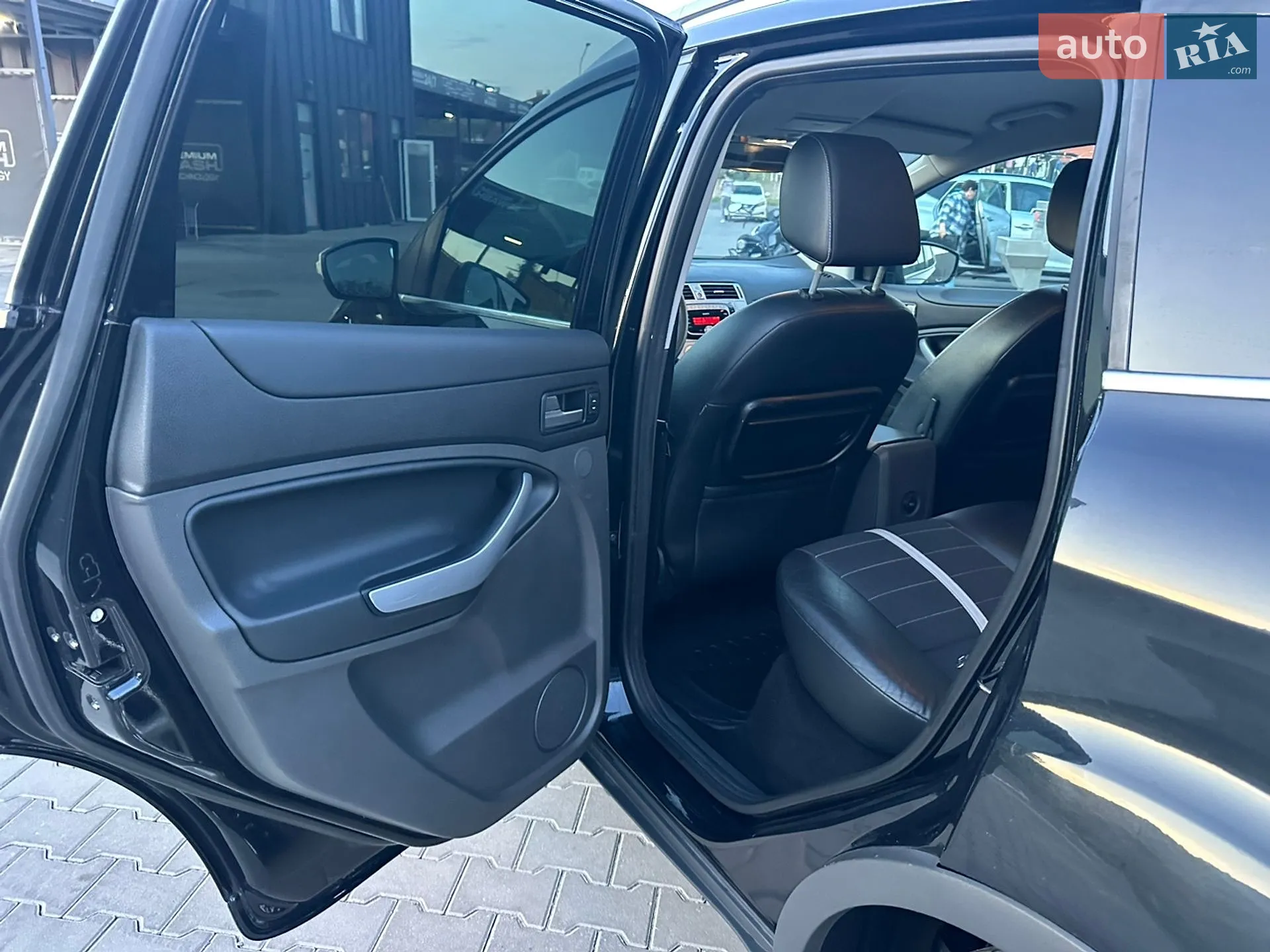 2012 Ford Kuga - мініатюра 35