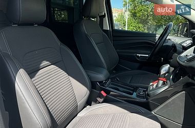 Позашляховик / Кросовер Ford Kuga 2019 в Івано-Франківську