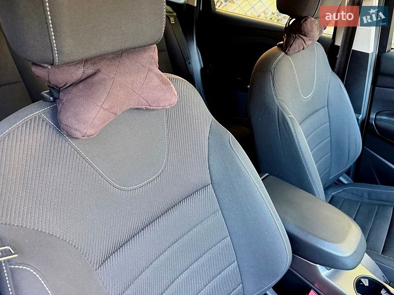 Внедорожник / Кроссовер Ford Kuga 2013 в Хмельницком