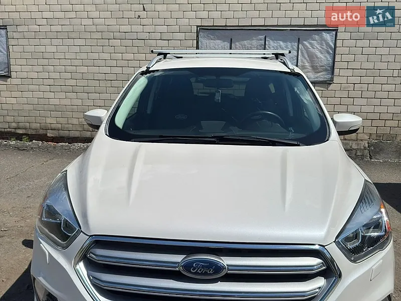 Ford Kuga 2016
