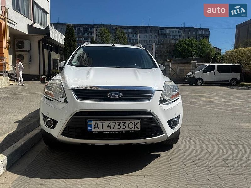 Внедорожник / Кроссовер Ford Kuga 2009 в Ивано-Франковске