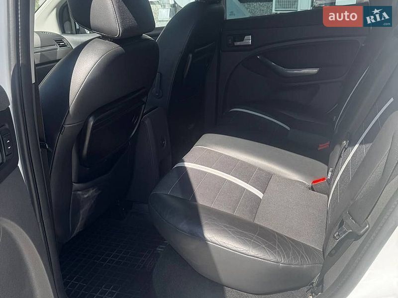 Внедорожник / Кроссовер Ford Kuga 2009 в Ивано-Франковске