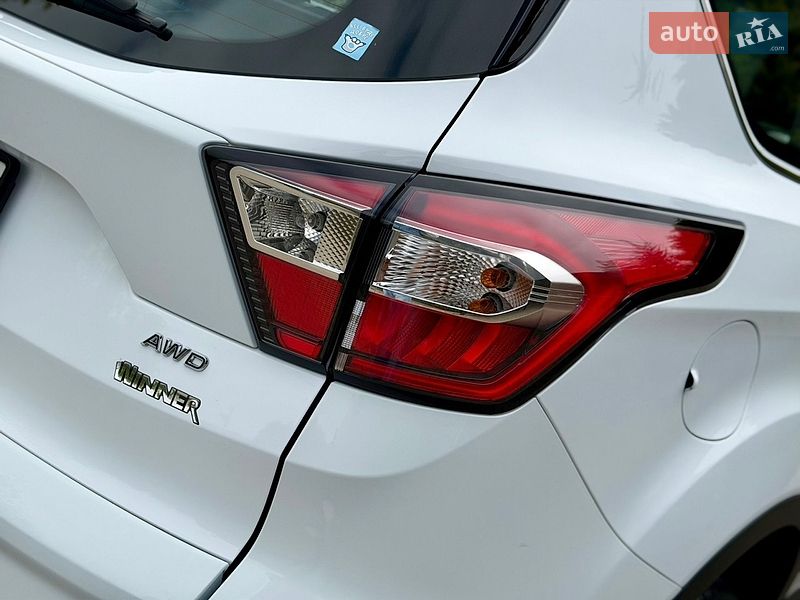 Внедорожник / Кроссовер Ford Kuga 2019 в Одессе