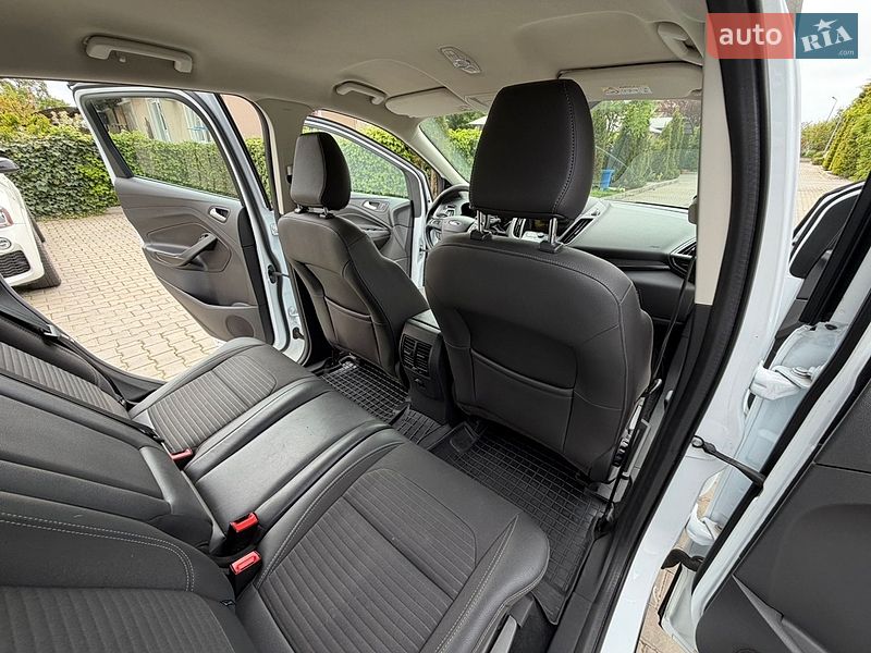 Внедорожник / Кроссовер Ford Kuga 2019 в Одессе