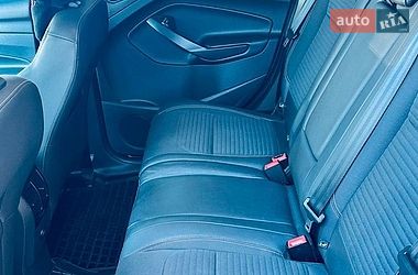 Внедорожник / Кроссовер Ford Kuga 2019 в Днепре