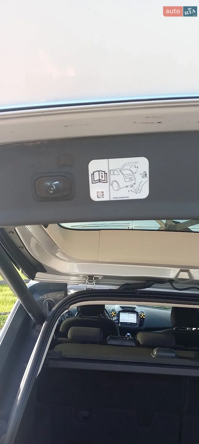 2019 Ford Kuga - мініатюра 13