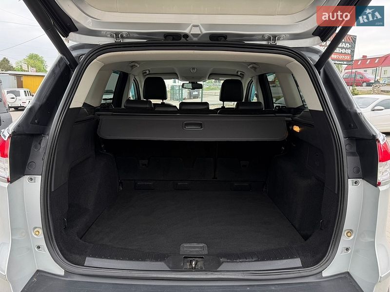 Внедорожник / Кроссовер Ford Kuga 2013 в Тернополе