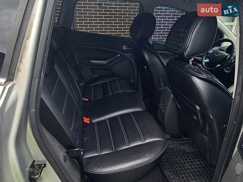 Внедорожник / Кроссовер Ford Kuga 2011 в Киеве
