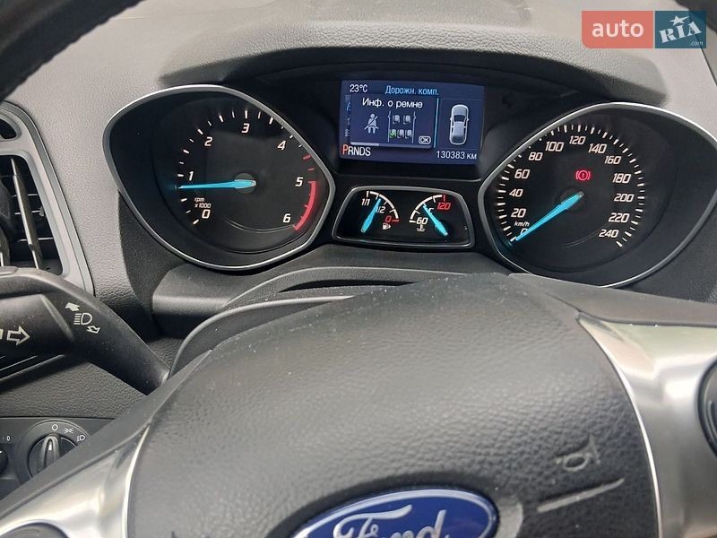 Позашляховик / Кросовер Ford Kuga 2013 в Києві