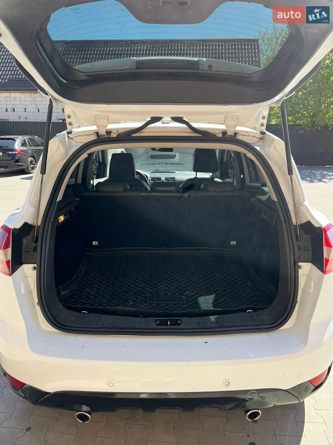 2011 Ford Kuga - мініатюра 10