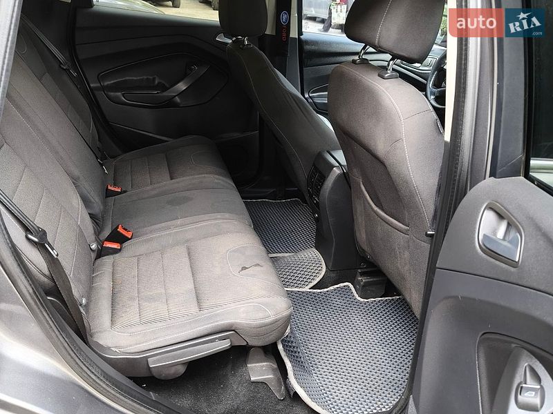 Внедорожник / Кроссовер Ford Kuga 2014 в Львове