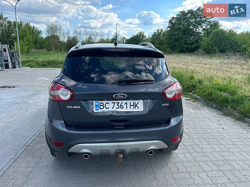 Позашляховик / Кросовер Ford Kuga 2011 в Радехові