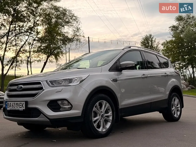 Ford Kuga 2019