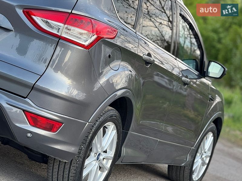 Внедорожник / Кроссовер Ford Kuga 2014 в Дрогобыче