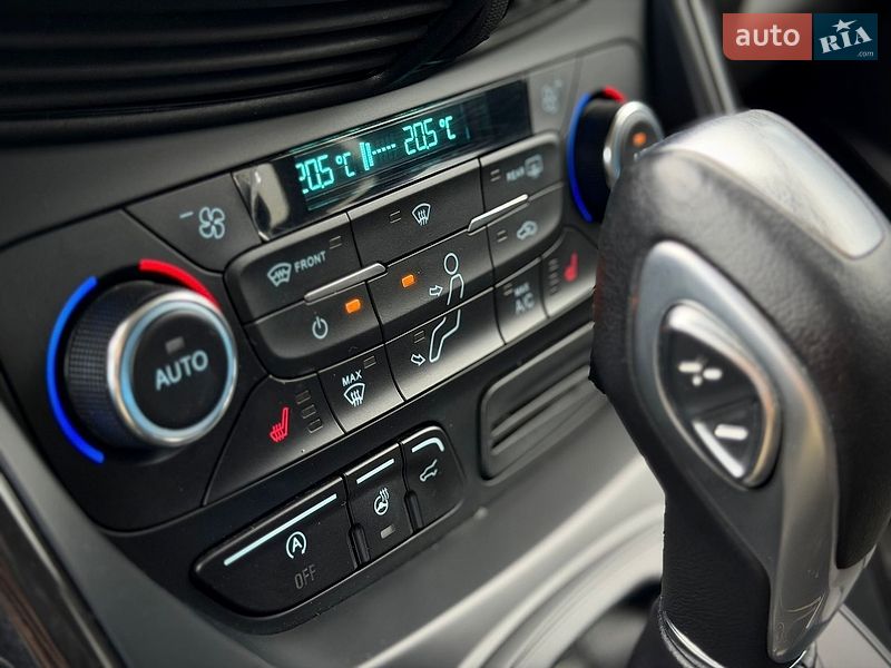 Позашляховик / Кросовер Ford Kuga 2019 в Києві