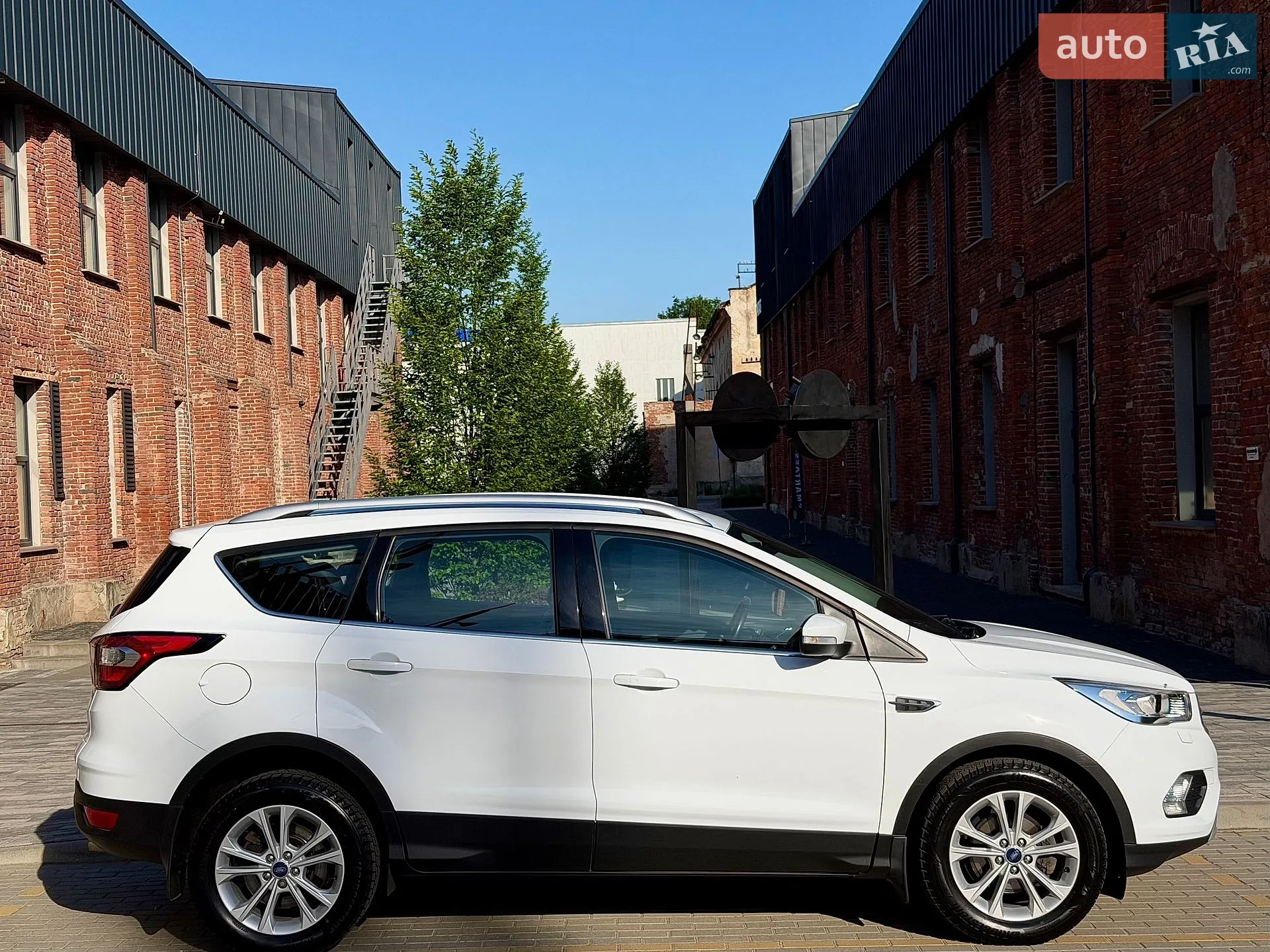 2019 Ford Kuga - мініатюра 22