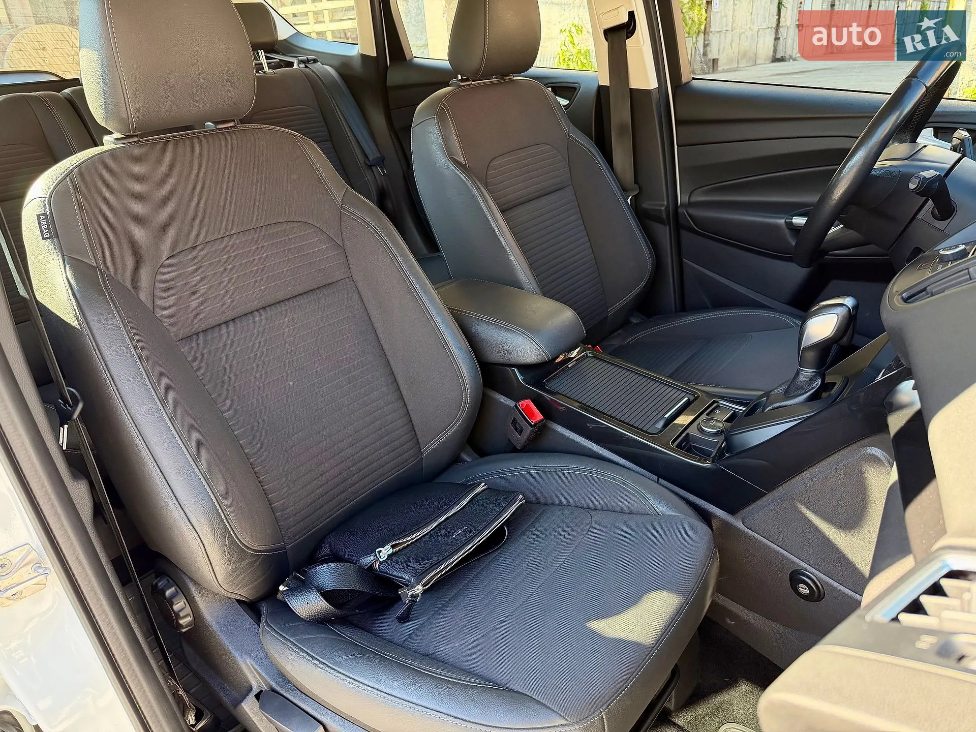 2019 Ford Kuga - мініатюра 36