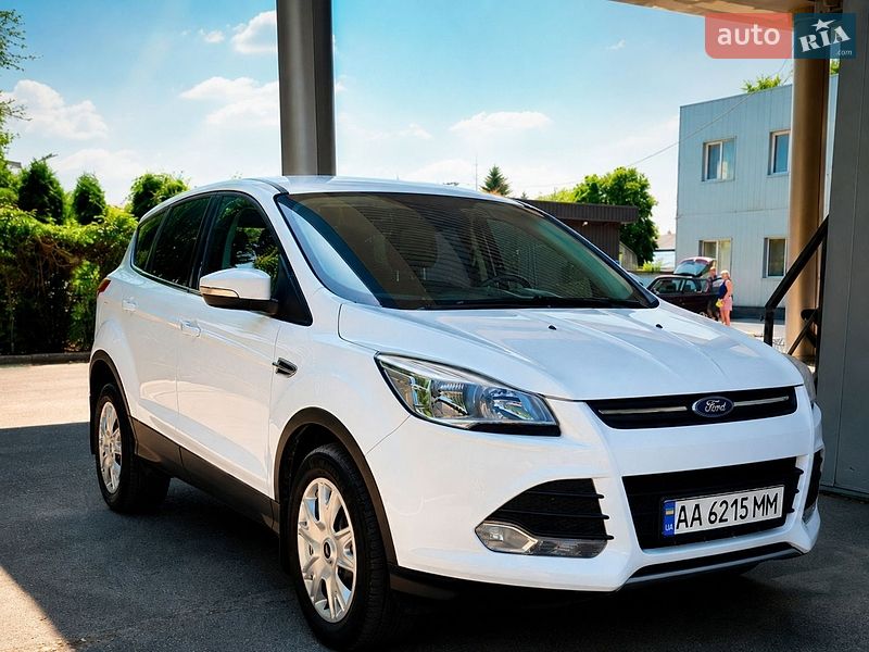 Ford Kuga 2016