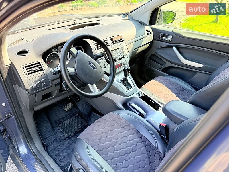 Позашляховик / Кросовер Ford Kuga 2011 в Харкові