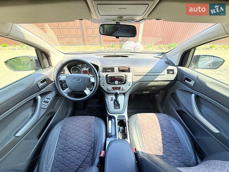 Позашляховик / Кросовер Ford Kuga 2011 в Харкові