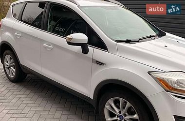 Внедорожник / Кроссовер Ford Kuga 2012 в Умани