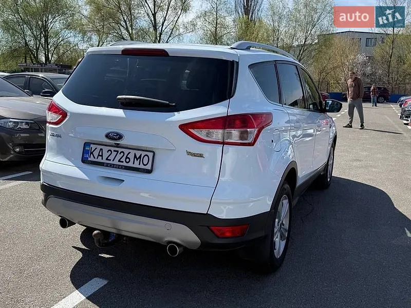 Ford Kuga 2013 VIN WF0AXXWPMADP44605 фото оголошення 5 з 36