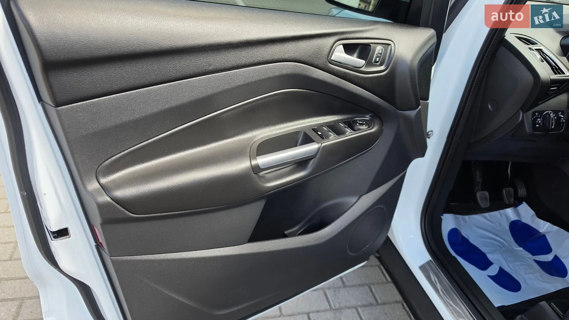 2019 Ford Kuga - мініатюра 31