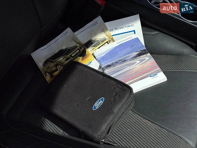 Внедорожник / Кроссовер Ford Kuga 2015 в Львове документ