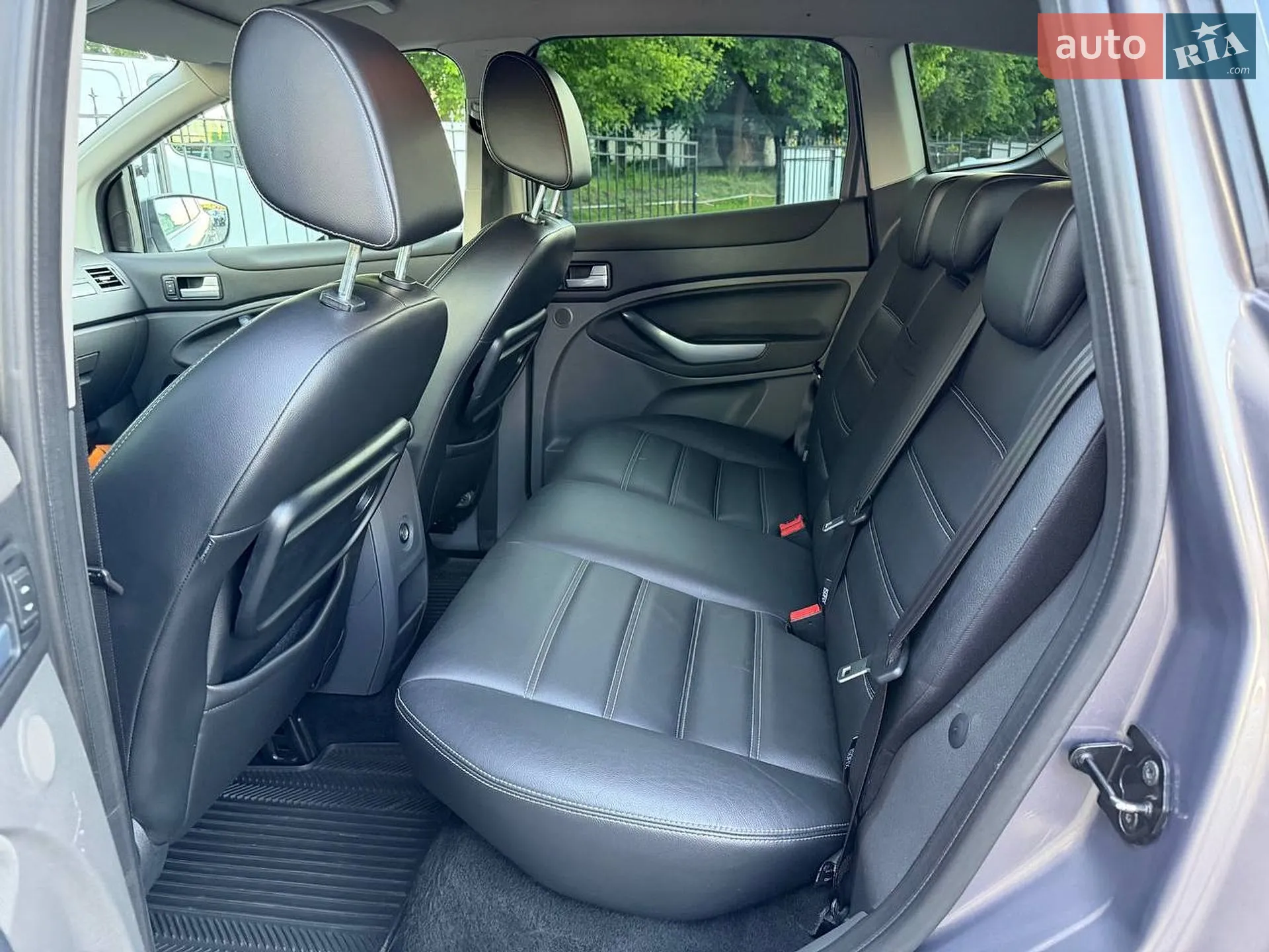 2012 Ford Kuga - мініатюра 30