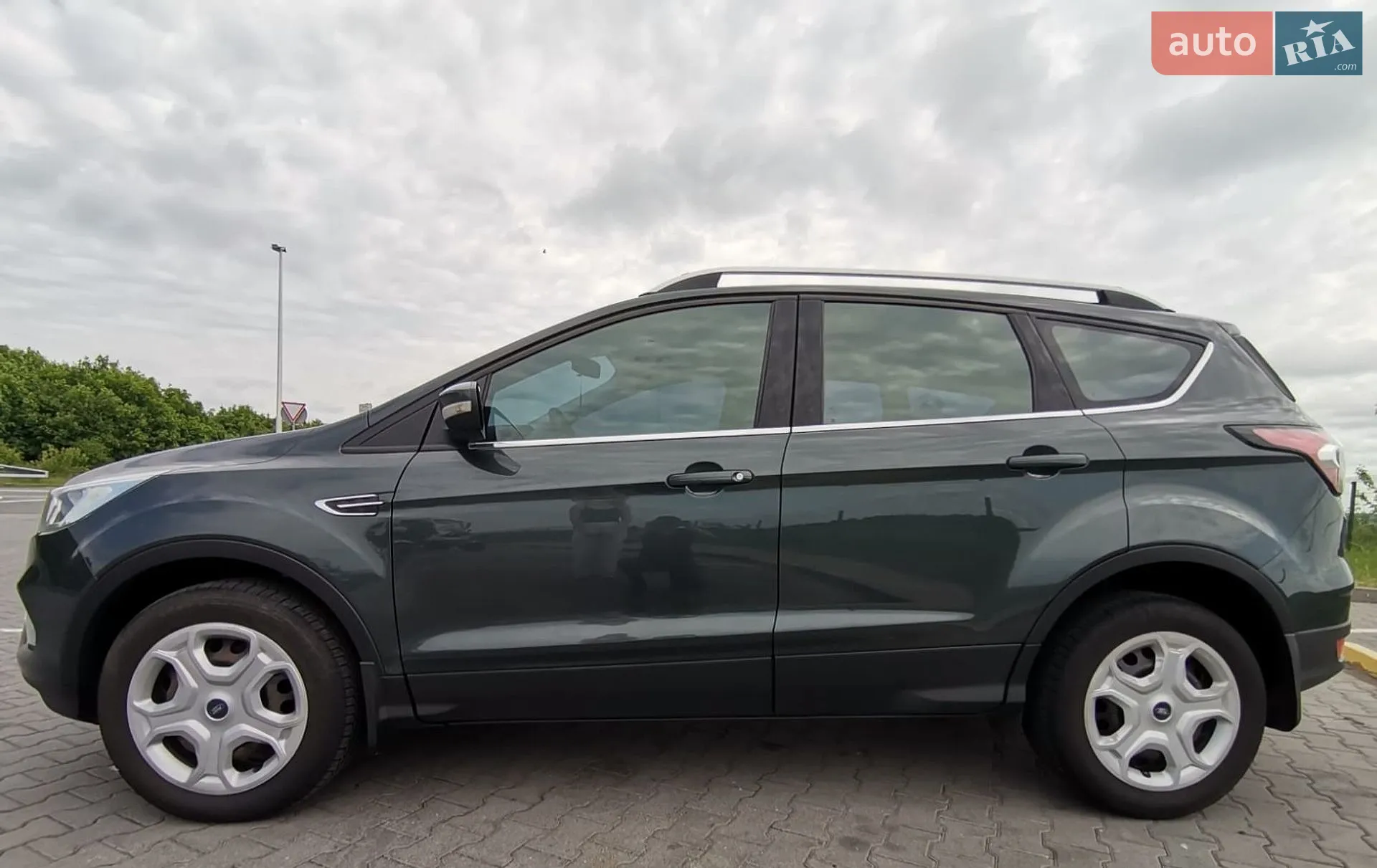 2017 Ford Kuga - мініатюра 16