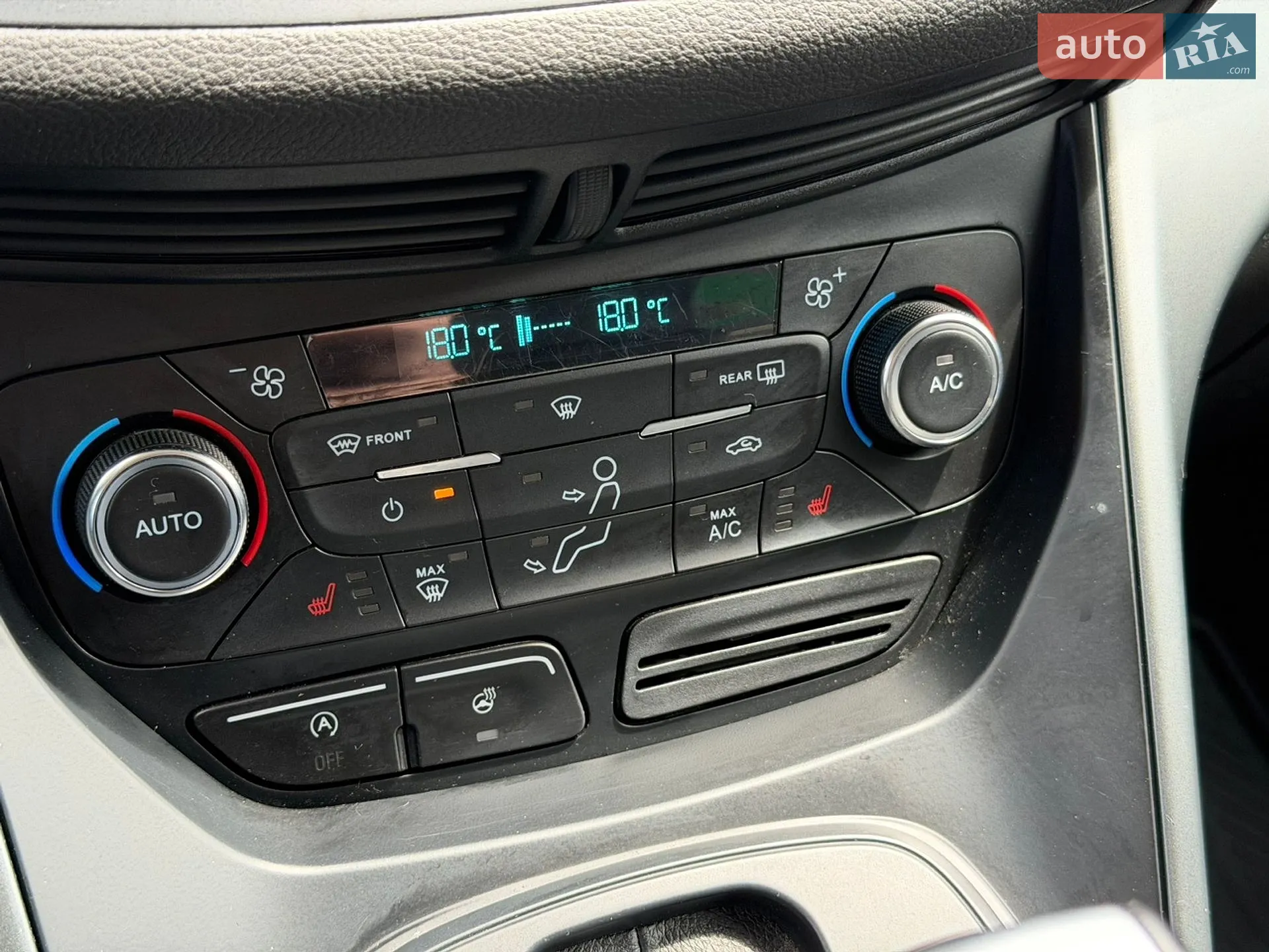 2017 Ford Kuga - мініатюра 27