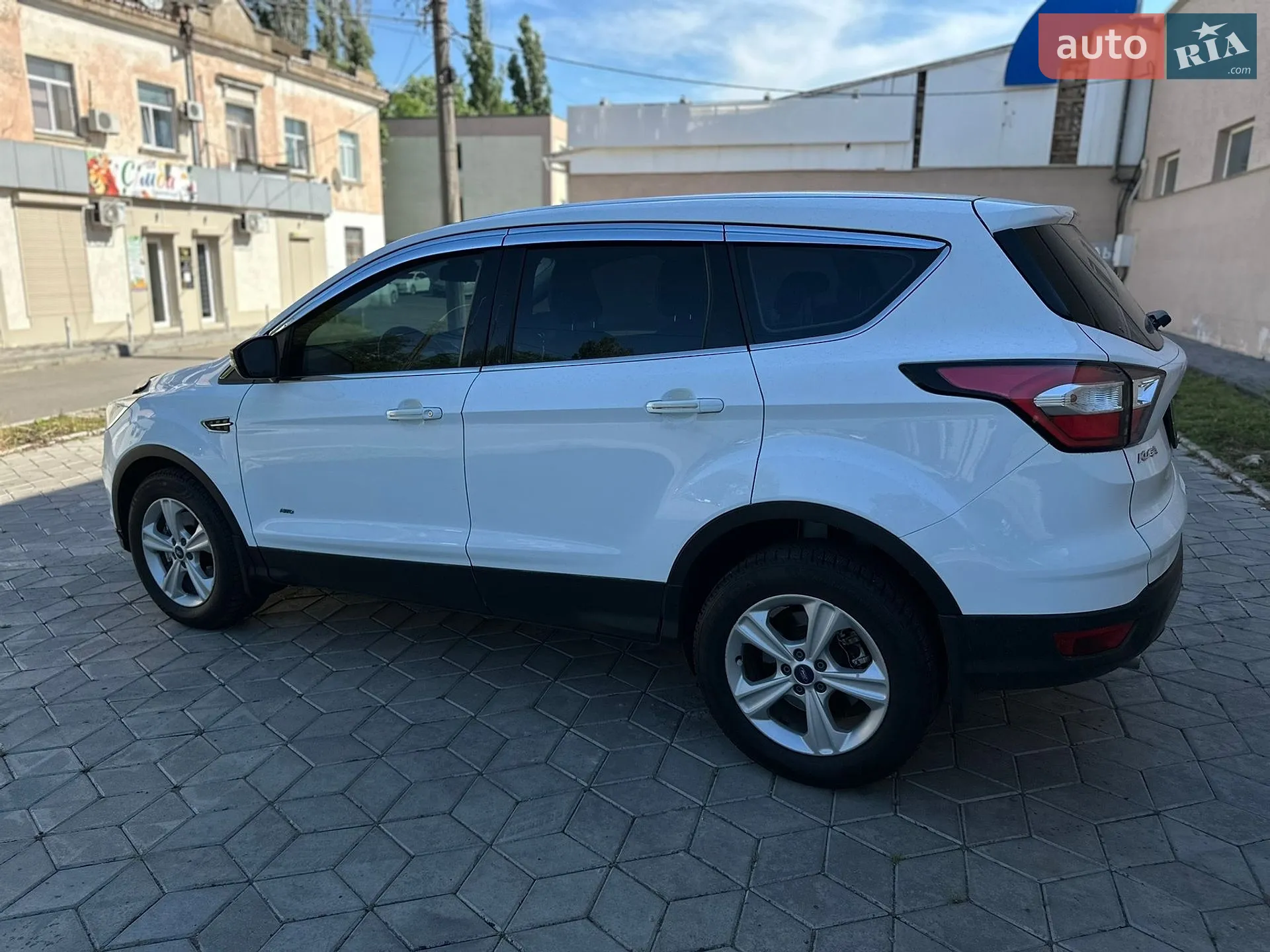 2017 Ford Kuga - мініатюра 13